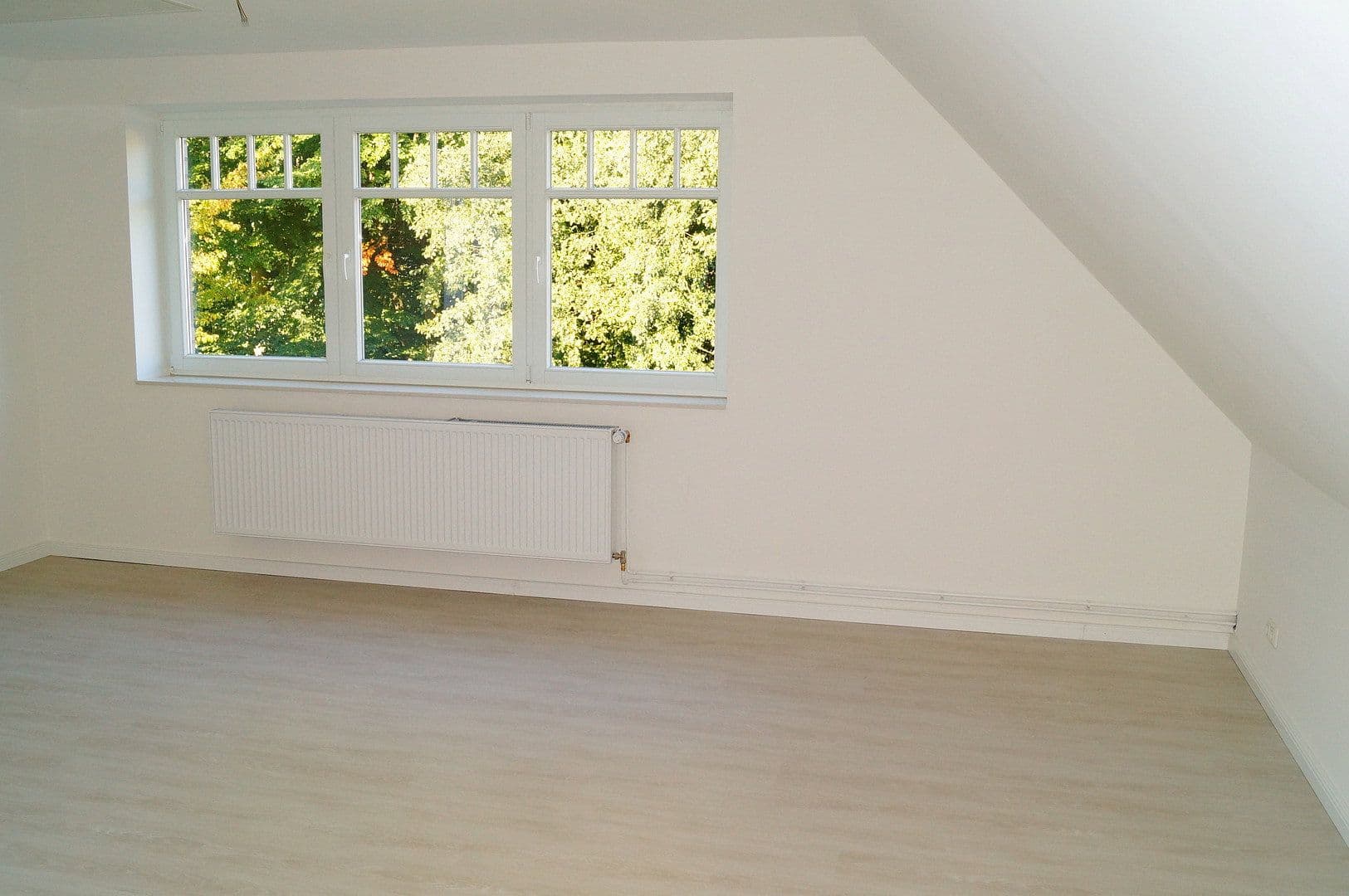 2 bedroom with open-plan kitchen flat to rent, 135 m², Fahltsweide, 3, Rellingen, Schleswig-Holstein 2 bedroom with open-plan kitchen flat to rent, 135 m², Fahltsweide, 3, Rellingen, Schleswig-Holstein
