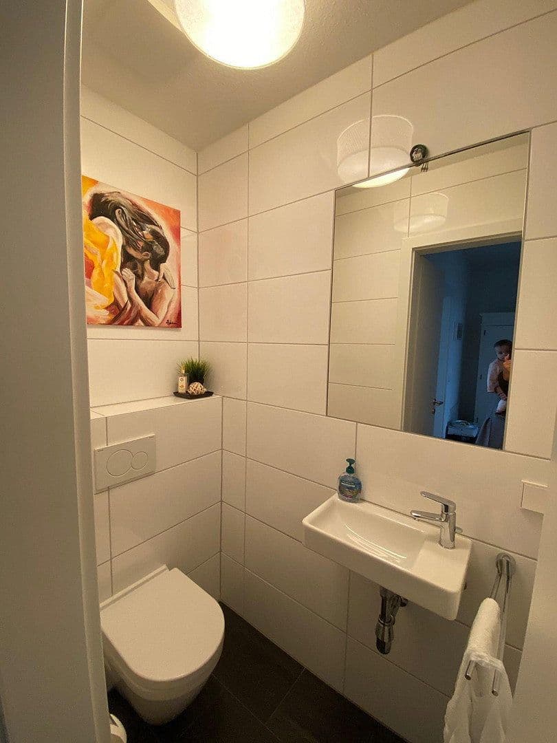 3 bedroom flat to rent, 90 m², Nusszeil 74, Frankfurt, Hesse 3 bedroom flat to rent, 90 m², Nusszeil 74, Frankfurt, Hesse