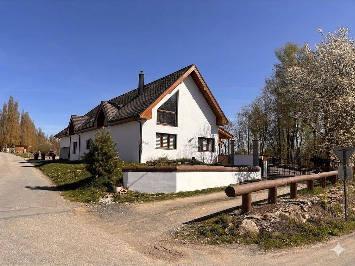 recreational property to rent, 0 m², Chrbonín, Jihočeský Region recreational property to rent, 0 m², Chrbonín, Jihočeský Region
