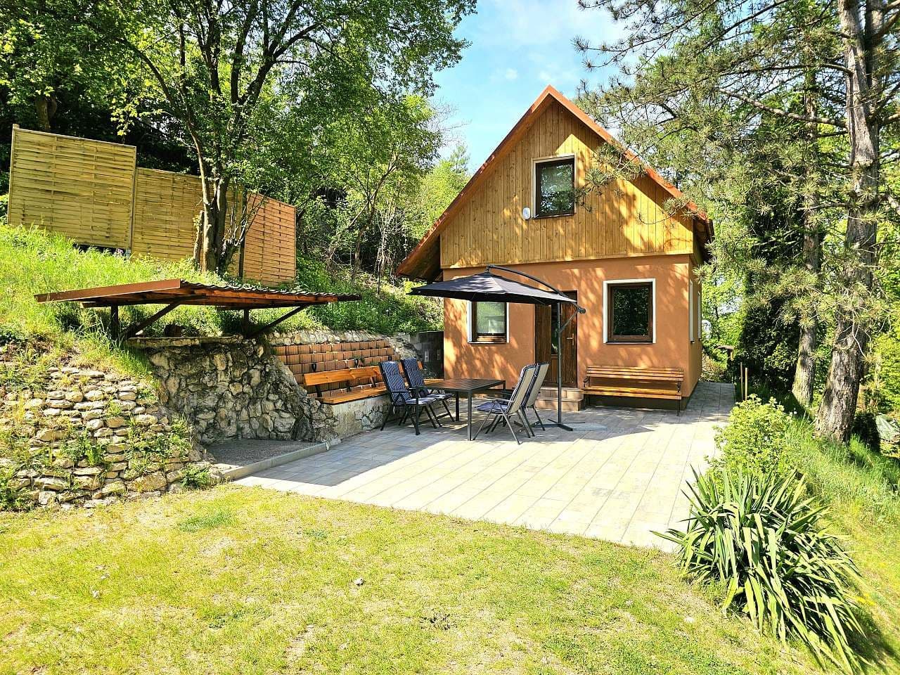 recreational property to rent, 0 m², Bělá pod Bezdězem, Středočeský Region recreational property to rent, 0 m², Bělá pod Bezdězem, Středočeský Region