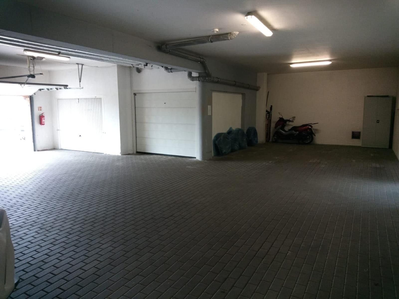 garage for sale, 12 m², U Leskavy, Brno, Jihomoravský Region garage for sale, 12 m², U Leskavy, Brno, Jihomoravský Region