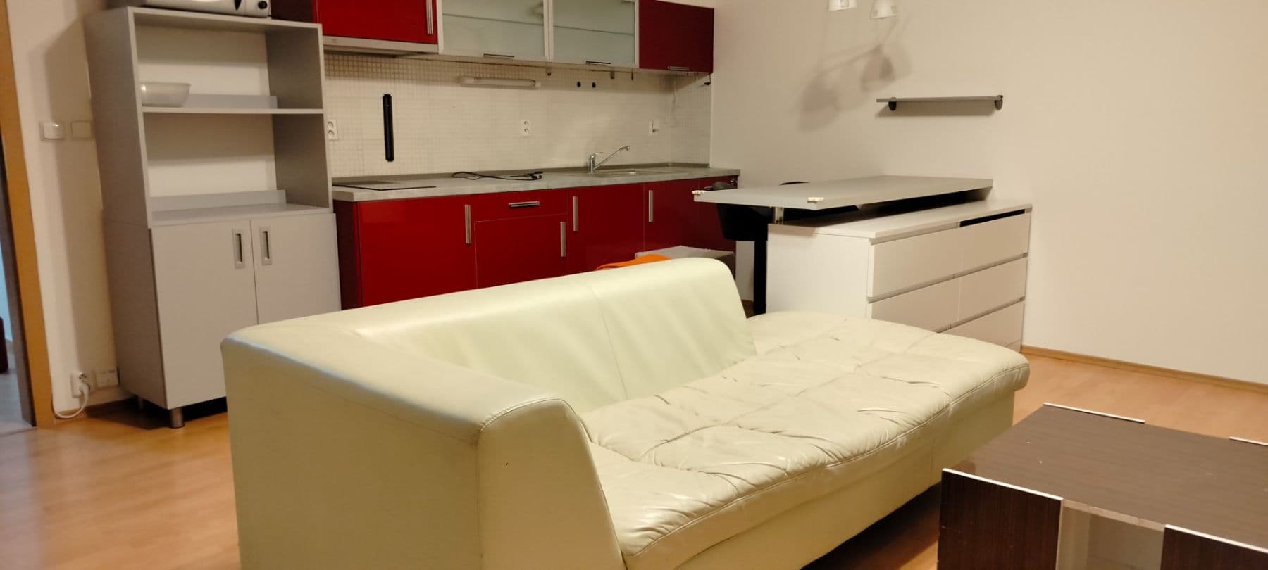 Studio flat to rent, 45 m², Zrzavého, Prague, Prague Studio flat to rent, 45 m², Zrzavého, Prague, Prague
