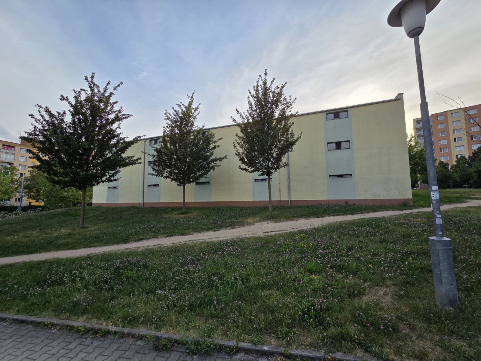 garage to rent, 16 m², Plzeň, Plzeňský Region garage to rent, 16 m², Plzeň, Plzeňský Region