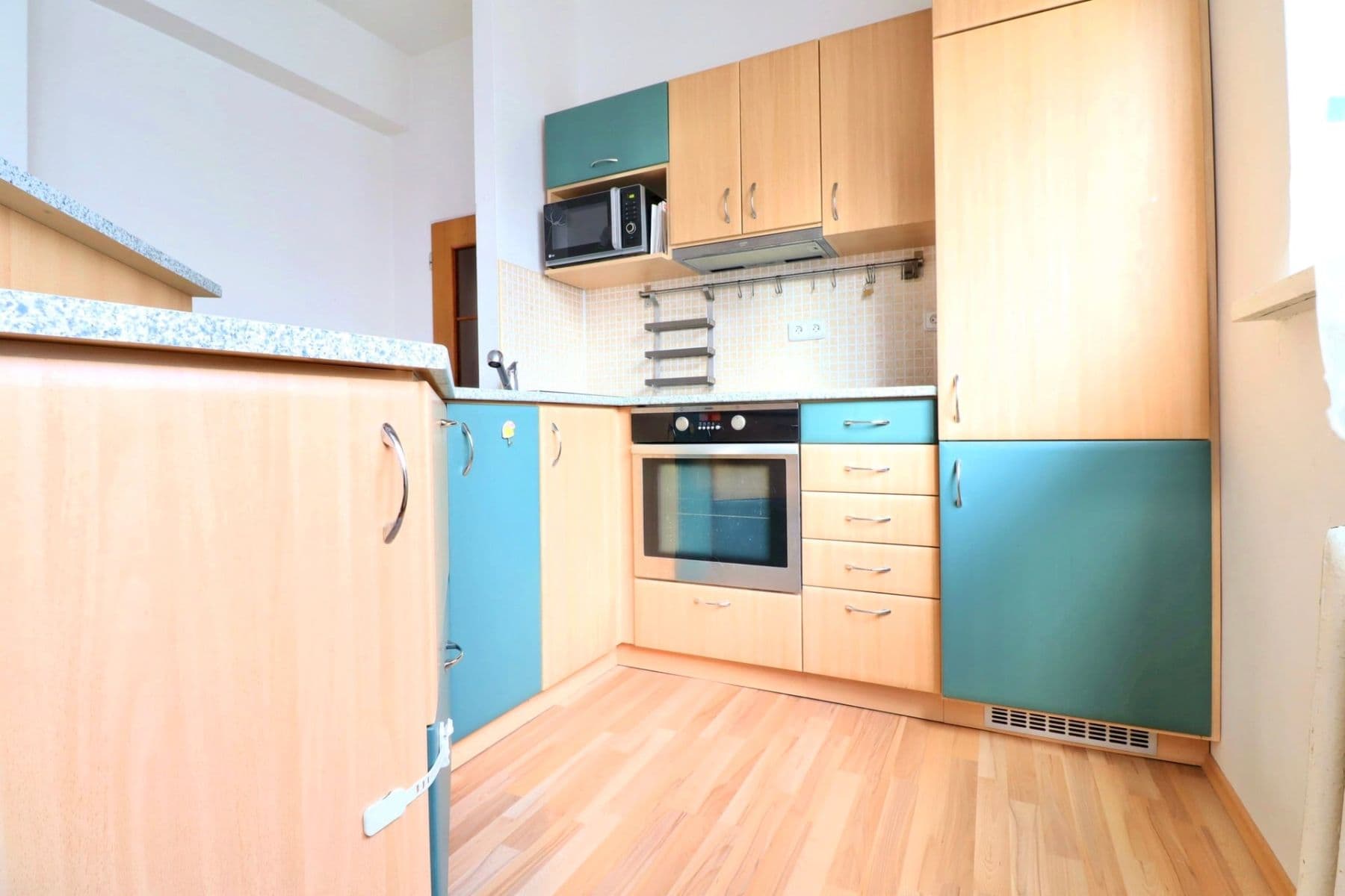 1 bedroom with open-plan kitchen flat to rent, 46 m², U bazénu, Prague, Prague 1 bedroom with open-plan kitchen flat to rent, 46 m², U bazénu, Prague, Prague