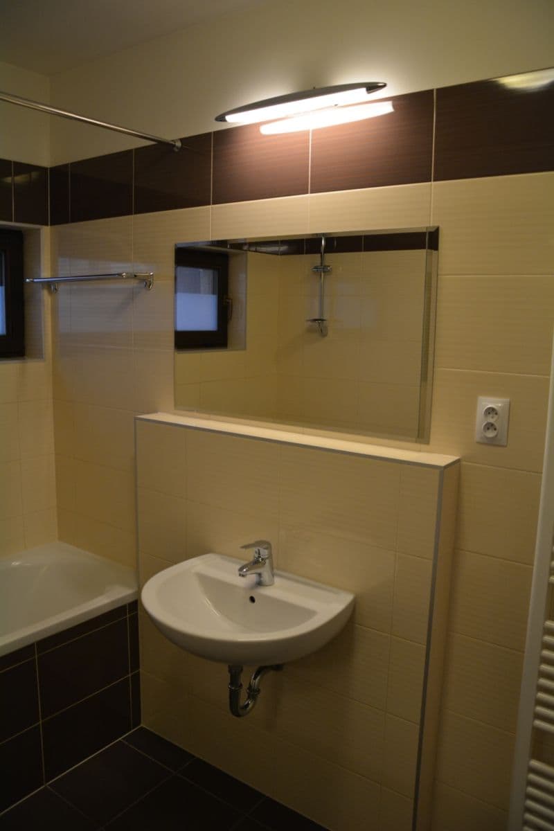 2 bedroom with open-plan kitchen flat to rent, 85 m², Vánková, Prague, Prague 2 bedroom with open-plan kitchen flat to rent, 85 m², Vánková, Prague, Prague