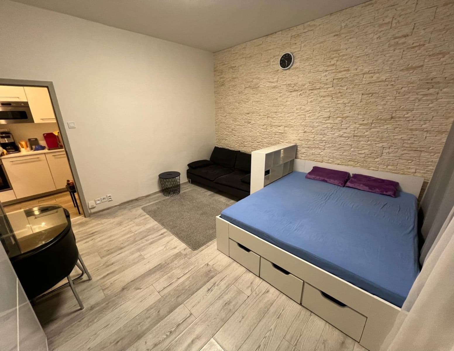 Studio flat to rent, 36 m², Krakovská, Prague, Prague Studio flat to rent, 36 m², Krakovská, Prague, Prague