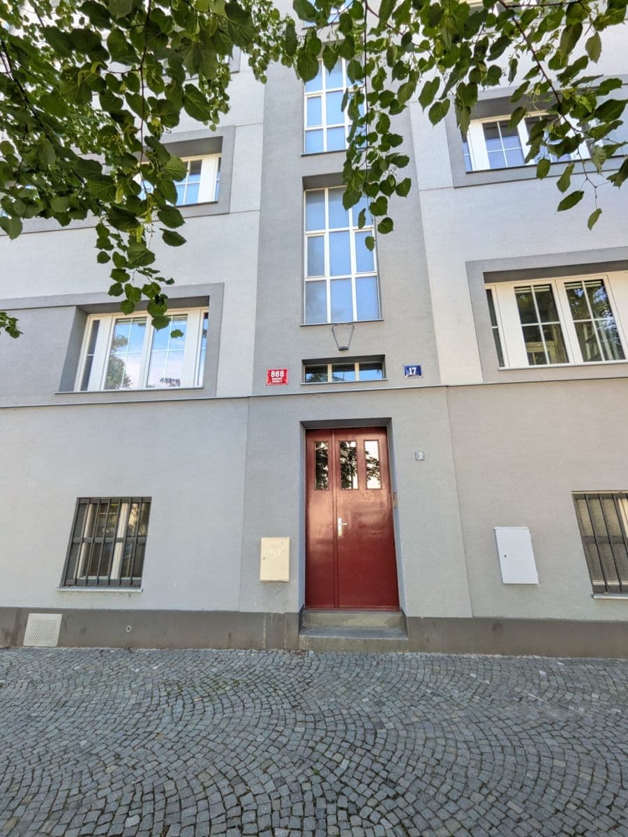 1 bedroom with open-plan kitchen flat to rent, 50 m², Rooseveltova, Prague, Prague 1 bedroom with open-plan kitchen flat to rent, 50 m², Rooseveltova, Prague, Prague