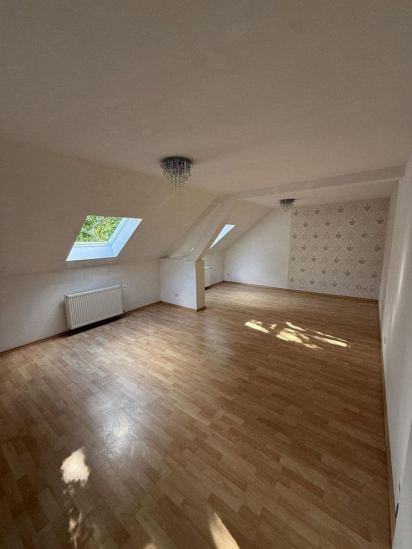 1 bedroom with open-plan kitchen flat to rent, 68 m², Krefeld, North Rhine-Westphalia 1 bedroom with open-plan kitchen flat to rent, 68 m², Krefeld, North Rhine-Westphalia