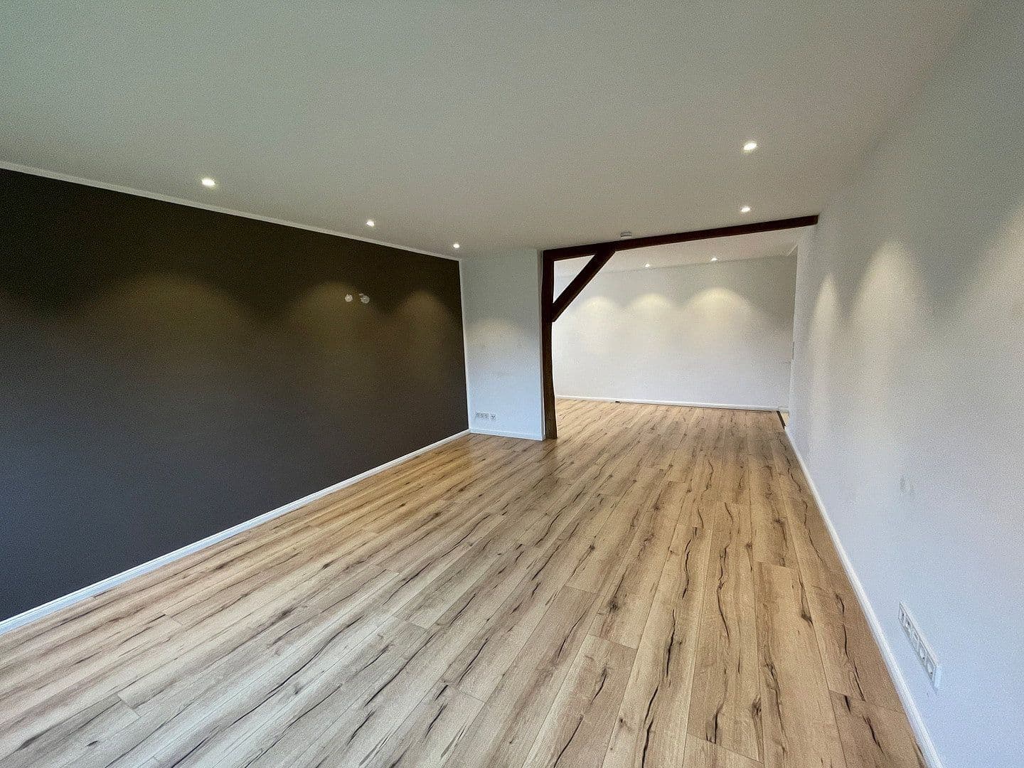 house to rent, 115 m², Bergisch Gladbach, North Rhine-Westphalia house to rent, 115 m², Bergisch Gladbach, North Rhine-Westphalia