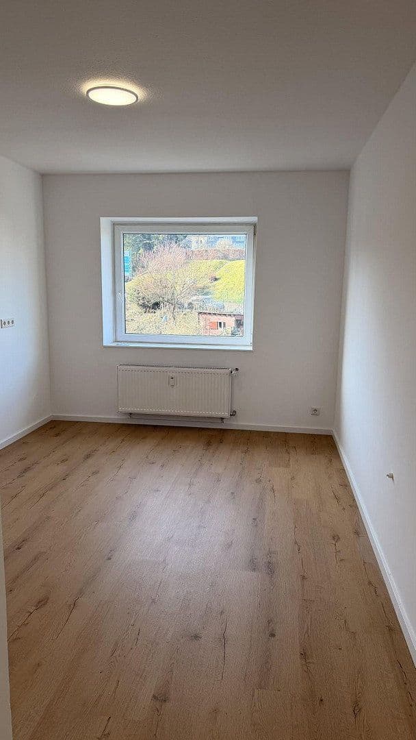 2 bedroom flat to rent, 58 m², Schwarzbach 67, Wuppertal, North Rhine-Westphalia 2 bedroom flat to rent, 58 m², Schwarzbach 67, Wuppertal, North Rhine-Westphalia