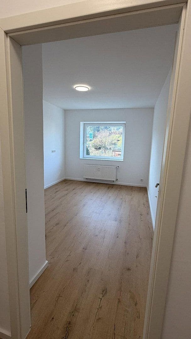 2 bedroom flat to rent, 58 m², Schwarzbach 67, Wuppertal, North Rhine-Westphalia 2 bedroom flat to rent, 58 m², Schwarzbach 67, Wuppertal, North Rhine-Westphalia