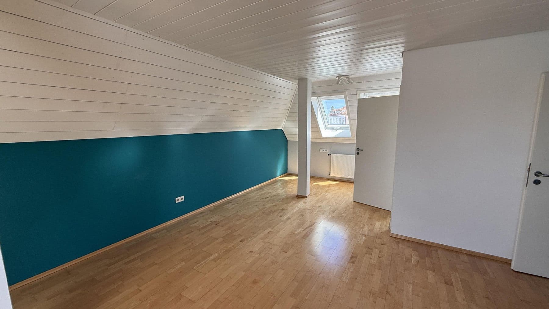 4 bedroom with open-plan kitchen flat to rent, 220 m², Donaueschingen, Baden-Württemberg 4 bedroom with open-plan kitchen flat to rent, 220 m², Donaueschingen, Baden-Württemberg