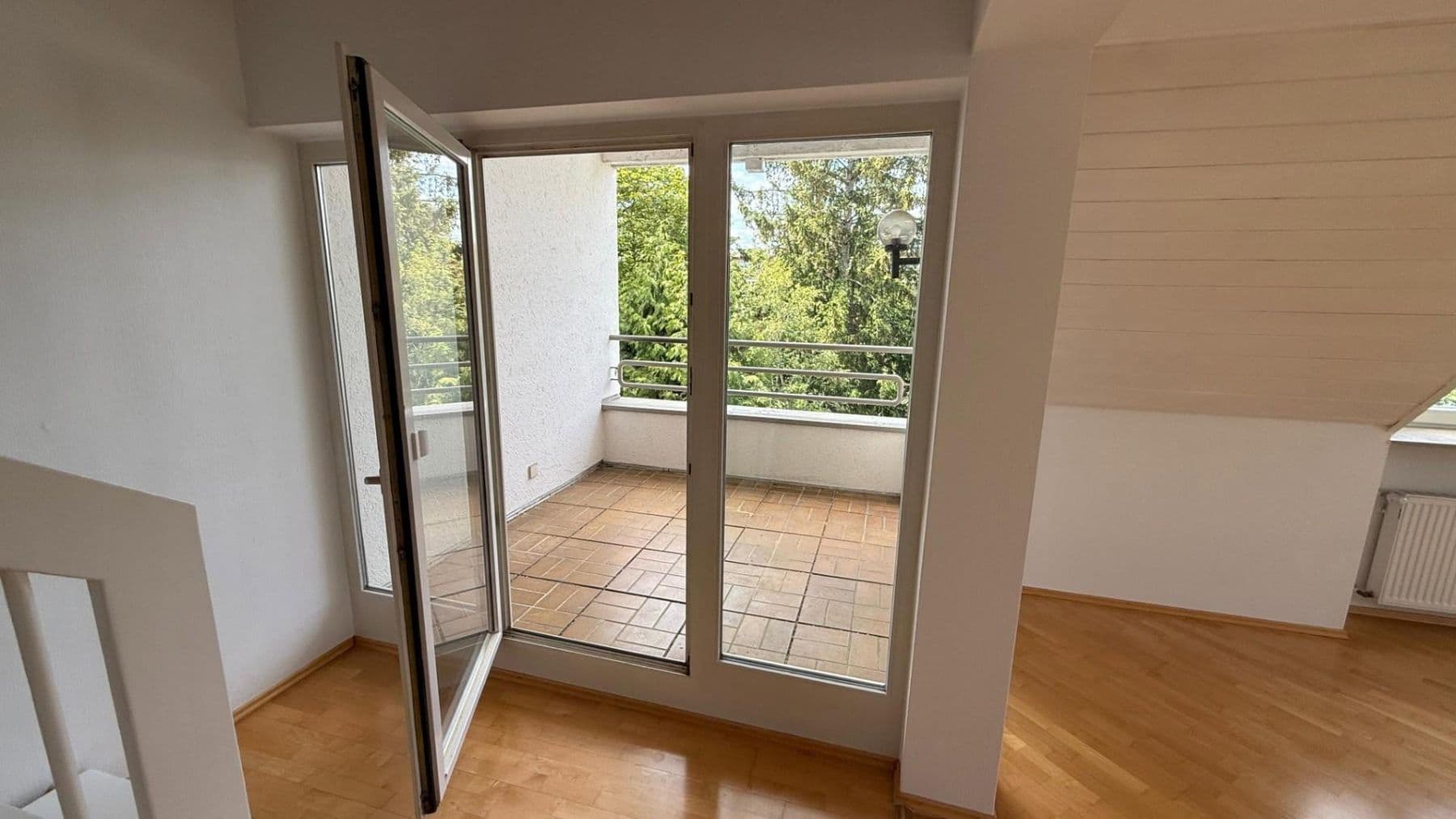 4 bedroom with open-plan kitchen flat to rent, 220 m², Donaueschingen, Baden-Württemberg 4 bedroom with open-plan kitchen flat to rent, 220 m², Donaueschingen, Baden-Württemberg