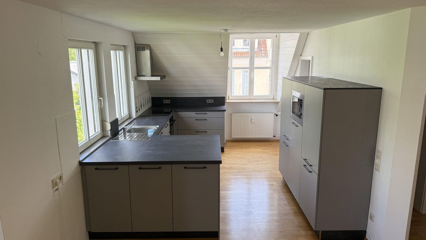 4 bedroom with open-plan kitchen flat to rent, 220 m², Donaueschingen, Baden-Württemberg 4 bedroom with open-plan kitchen flat to rent, 220 m², Donaueschingen, Baden-Württemberg