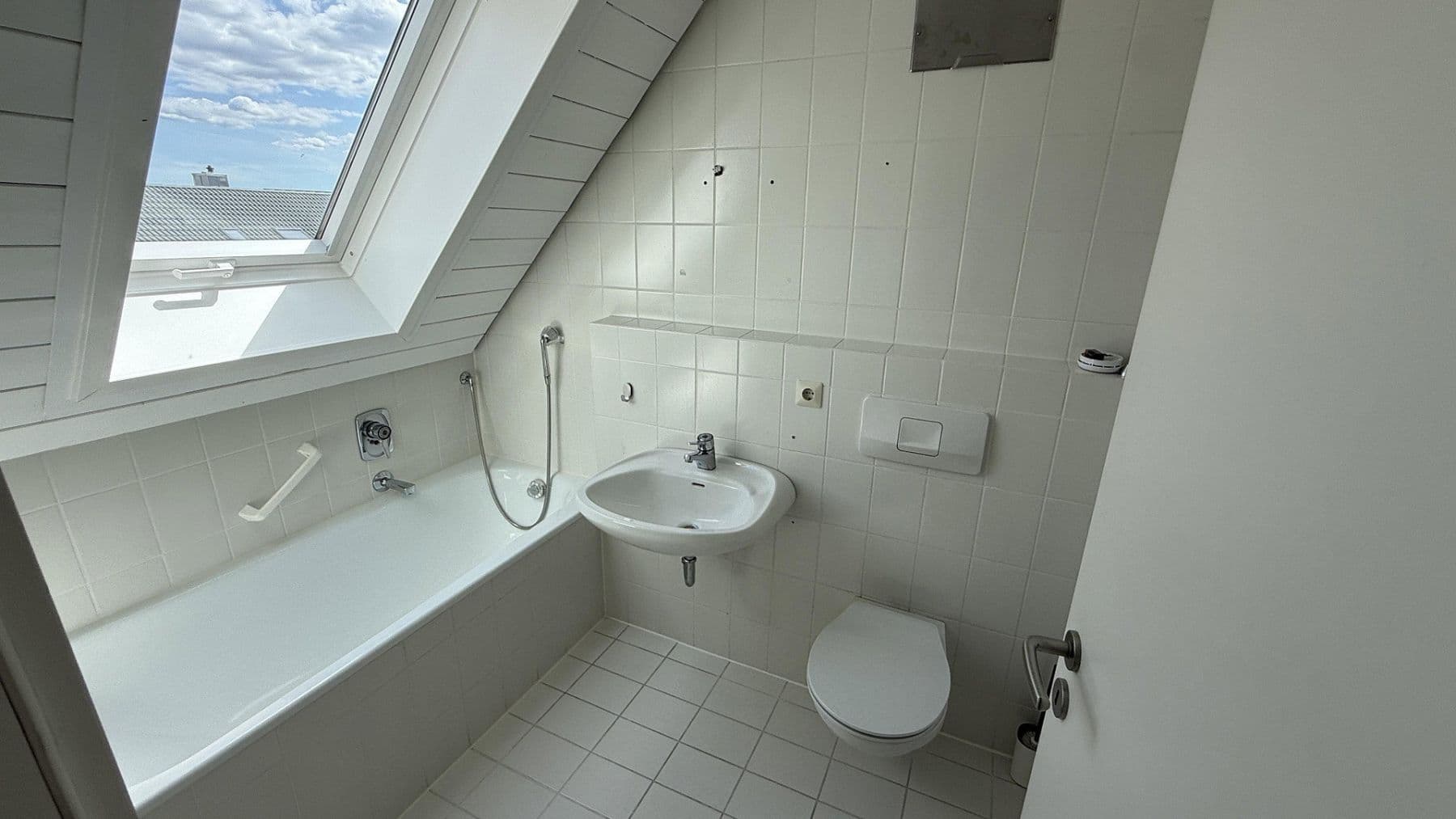 4 bedroom with open-plan kitchen flat to rent, 220 m², Donaueschingen, Baden-Württemberg 4 bedroom with open-plan kitchen flat to rent, 220 m², Donaueschingen, Baden-Württemberg