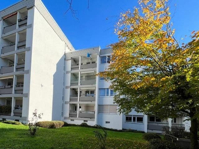 2 bedroom with open-plan kitchen flat to rent, 91 m², Esslingen am Neckar, Baden-Württemberg 2 bedroom with open-plan kitchen flat to rent, 91 m², Esslingen am Neckar, Baden-Württemberg