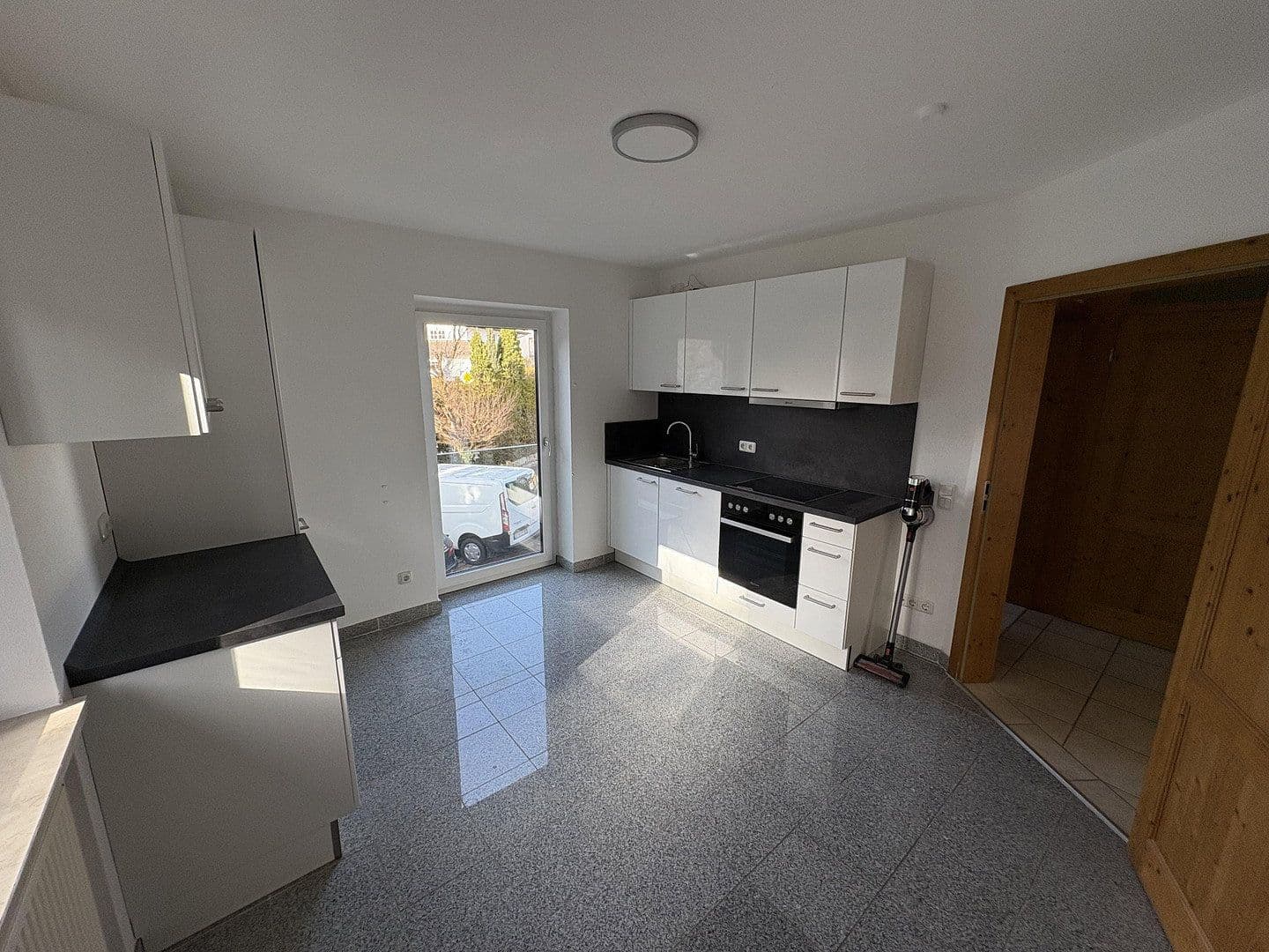3 bedroom flat to rent, 103 m², Tutzing, Bavaria 3 bedroom flat to rent, 103 m², Tutzing, Bavaria