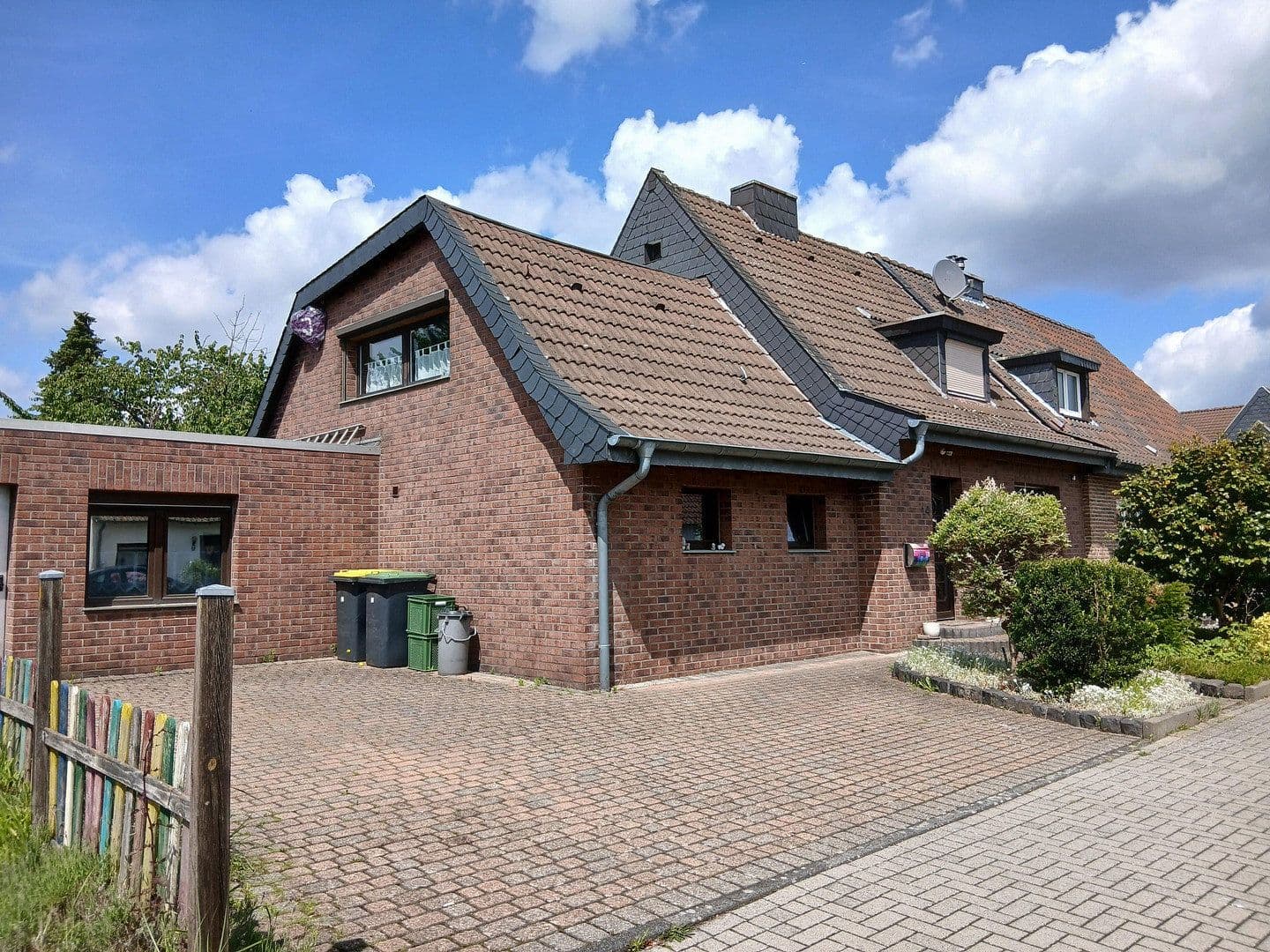 house for sale, 144 m², Südstraße 14, Wassenberg, North Rhine-Westphalia house for sale, 144 m², Südstraße 14, Wassenberg, North Rhine-Westphalia