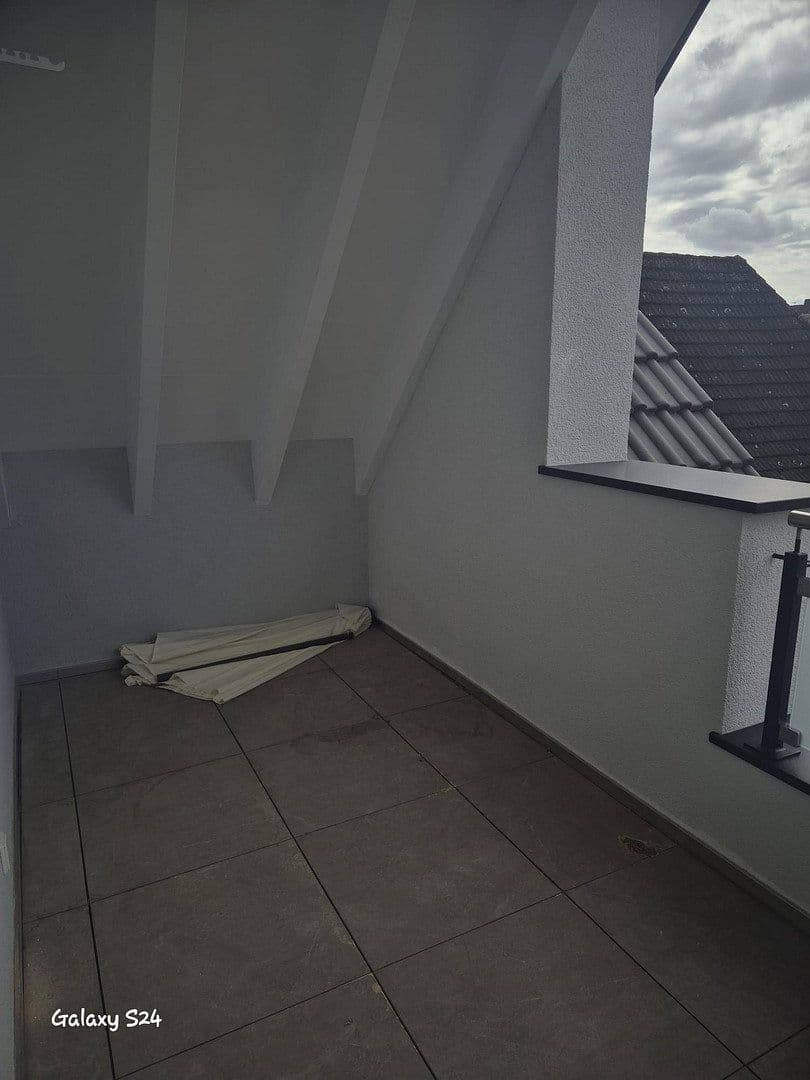 3 bedroom flat to rent, 110 m², Rodgau, Hesse 3 bedroom flat to rent, 110 m², Rodgau, Hesse