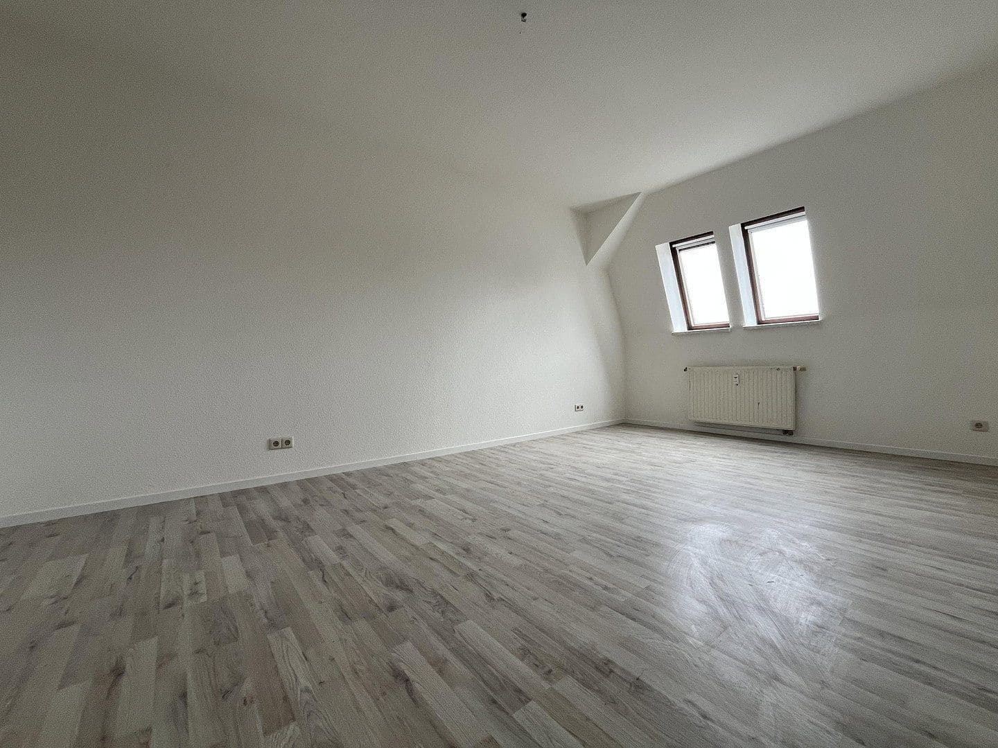 3 bedroom flat to rent, 79 m², Thomas-Mann-Straße 13, Zwickau, Saxony 3 bedroom flat to rent, 79 m², Thomas-Mann-Straße 13, Zwickau, Saxony