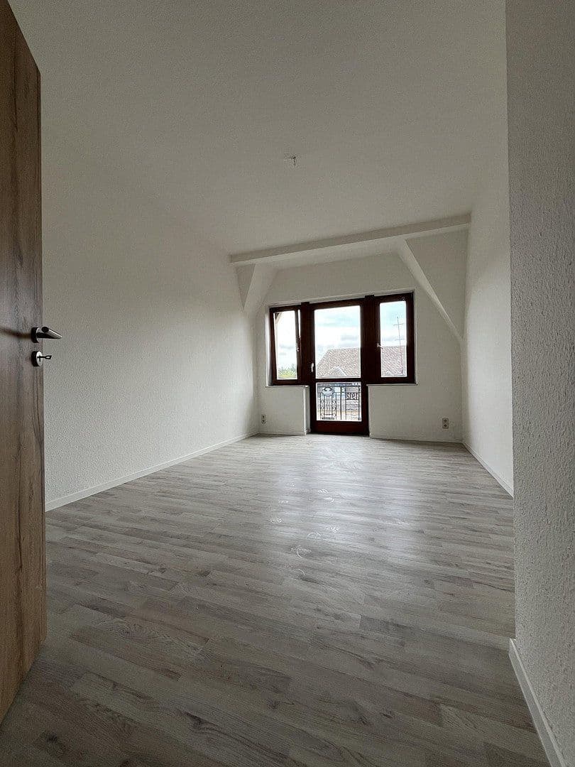 3 bedroom flat to rent, 79 m², Thomas-Mann-Straße 13, Zwickau, Saxony 3 bedroom flat to rent, 79 m², Thomas-Mann-Straße 13, Zwickau, Saxony