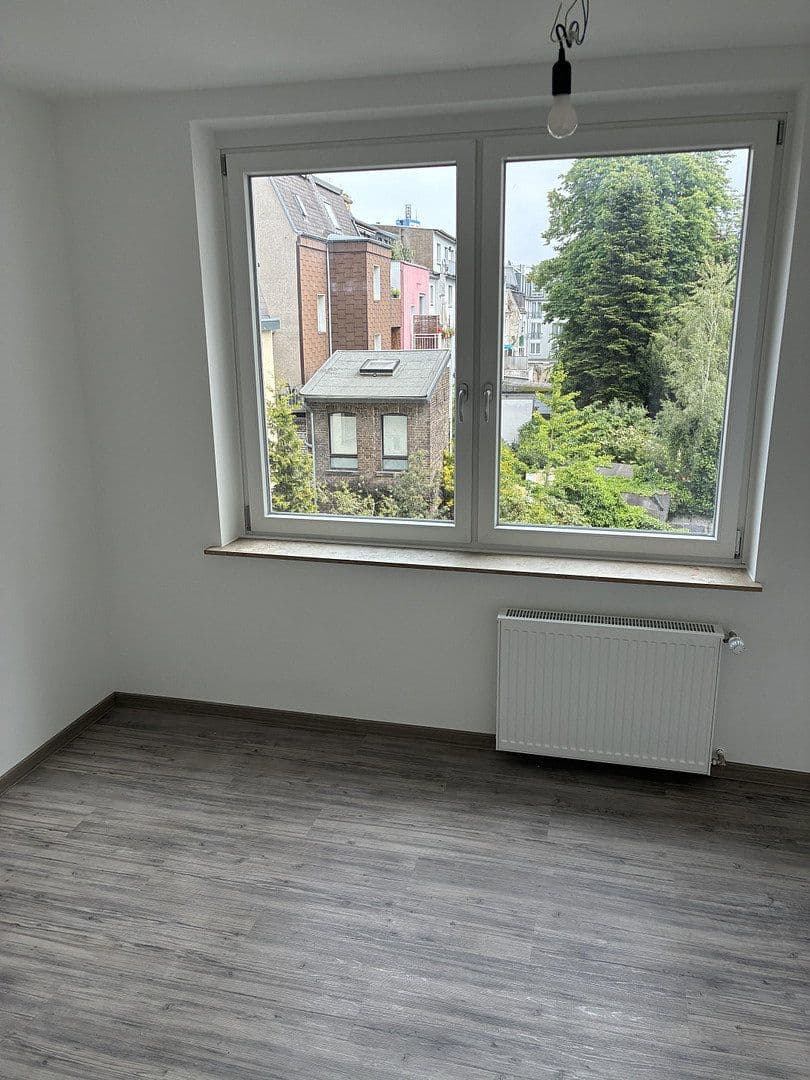 4 bedroom flat to rent, 120 m², Dellstraße 1a, Duisburg, North Rhine-Westphalia 4 bedroom flat to rent, 120 m², Dellstraße 1a, Duisburg, North Rhine-Westphalia