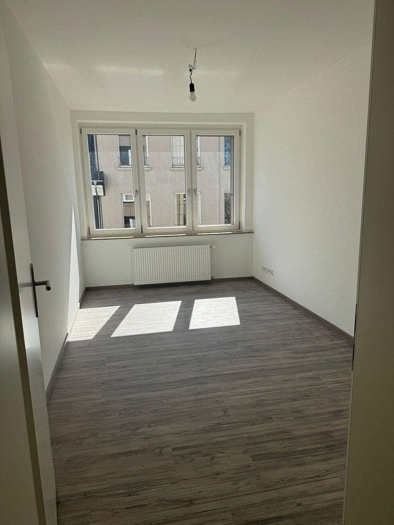 4 bedroom flat to rent, 120 m², Dellstraße 1a, Duisburg, North Rhine-Westphalia 4 bedroom flat to rent, 120 m², Dellstraße 1a, Duisburg, North Rhine-Westphalia