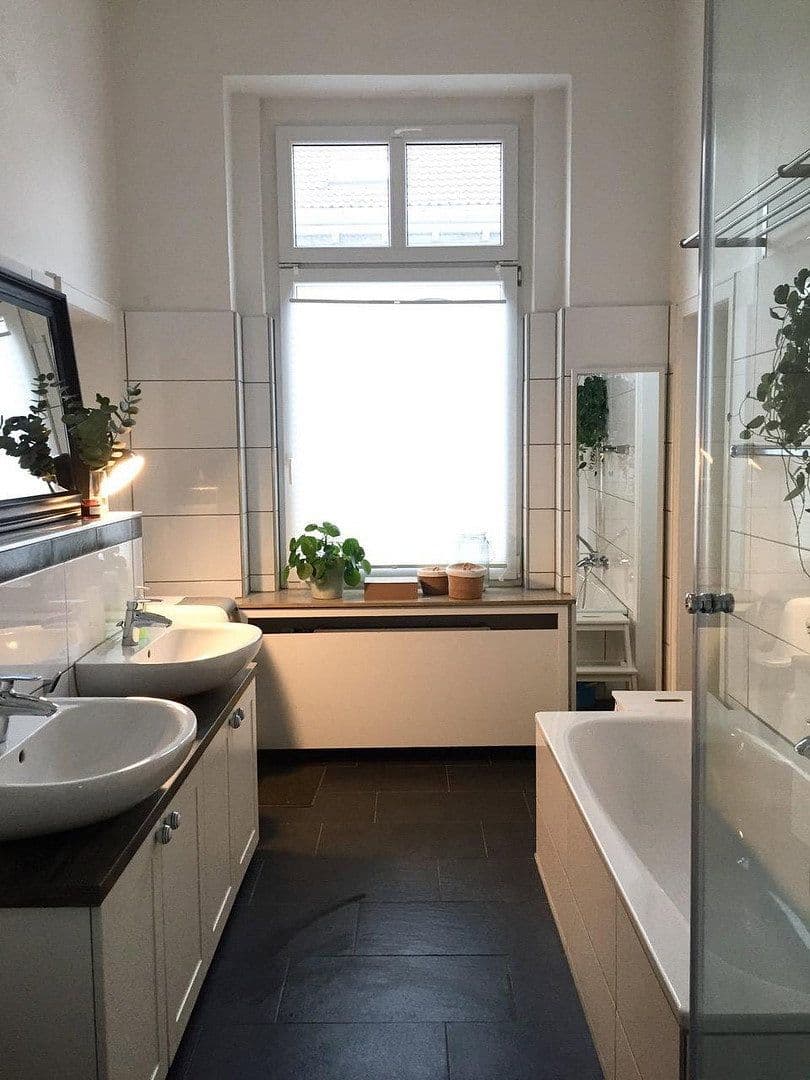2 bedroom with open-plan kitchen flat to rent, 130 m², Beckershoffstraße 24, Mettmann, North Rhine-Westphalia 2 bedroom with open-plan kitchen flat to rent, 130 m², Beckershoffstraße 24, Mettmann, North Rhine-Westphalia