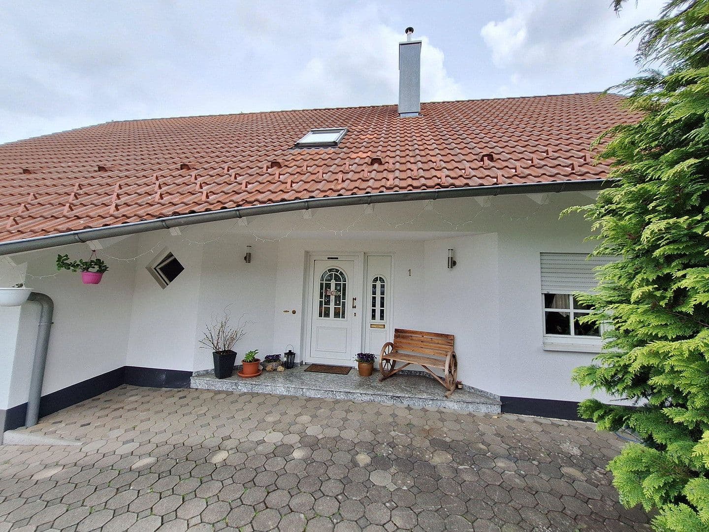 house for sale, 175 m², Krokusweg 1, Münsingen, Baden-Württemberg house for sale, 175 m², Krokusweg 1, Münsingen, Baden-Württemberg