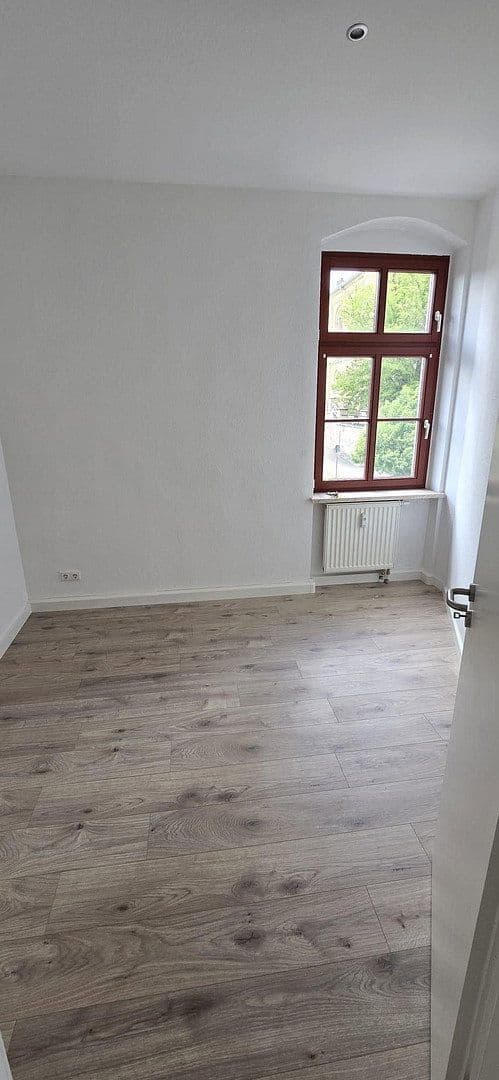 2 bedroom flat to rent, 48 m², Kirchplatz 1, Lengenfeld, Saxony 2 bedroom flat to rent, 48 m², Kirchplatz 1, Lengenfeld, Saxony