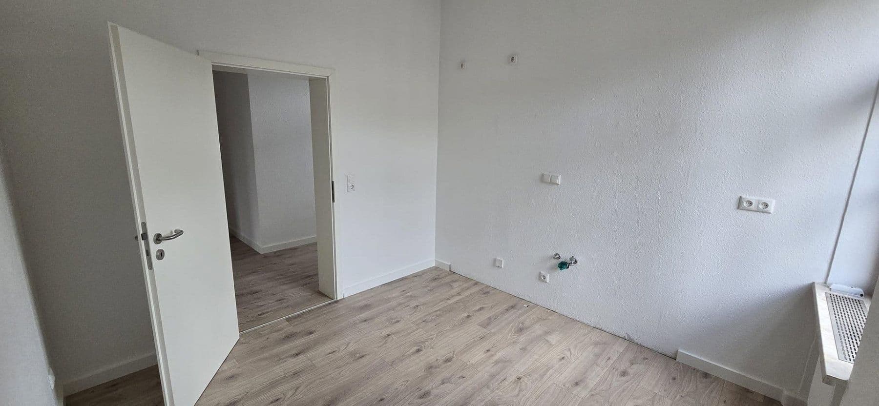 2 bedroom flat to rent, 48 m², Kirchplatz 1, Lengenfeld, Saxony 2 bedroom flat to rent, 48 m², Kirchplatz 1, Lengenfeld, Saxony