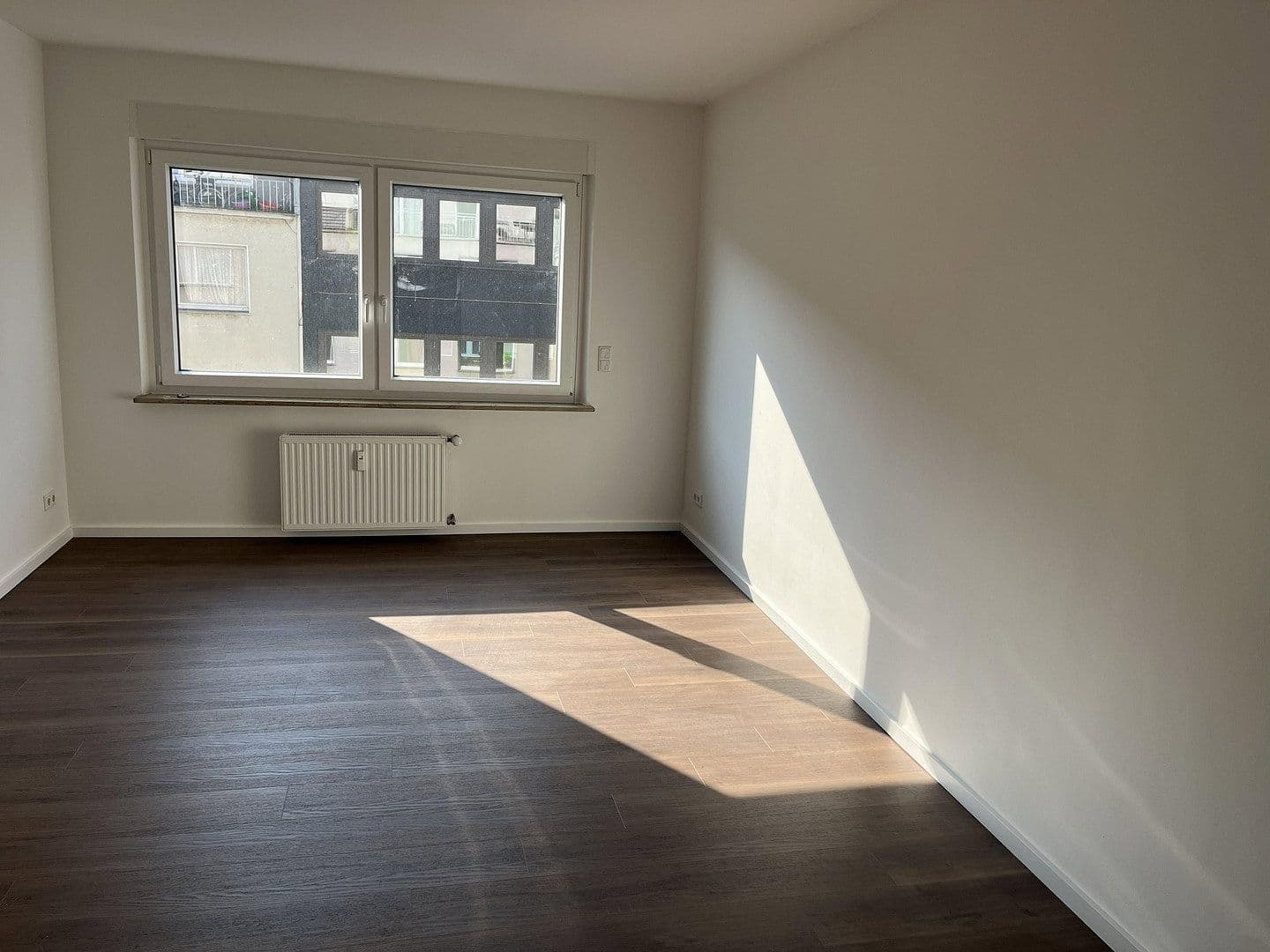 2 bedroom with open-plan kitchen flat to rent, 92 m², St.-Anton-Str. 21, Krefeld, North Rhine-Westphalia 2 bedroom with open-plan kitchen flat to rent, 92 m², St.-Anton-Str. 21, Krefeld, North Rhine-Westphalia