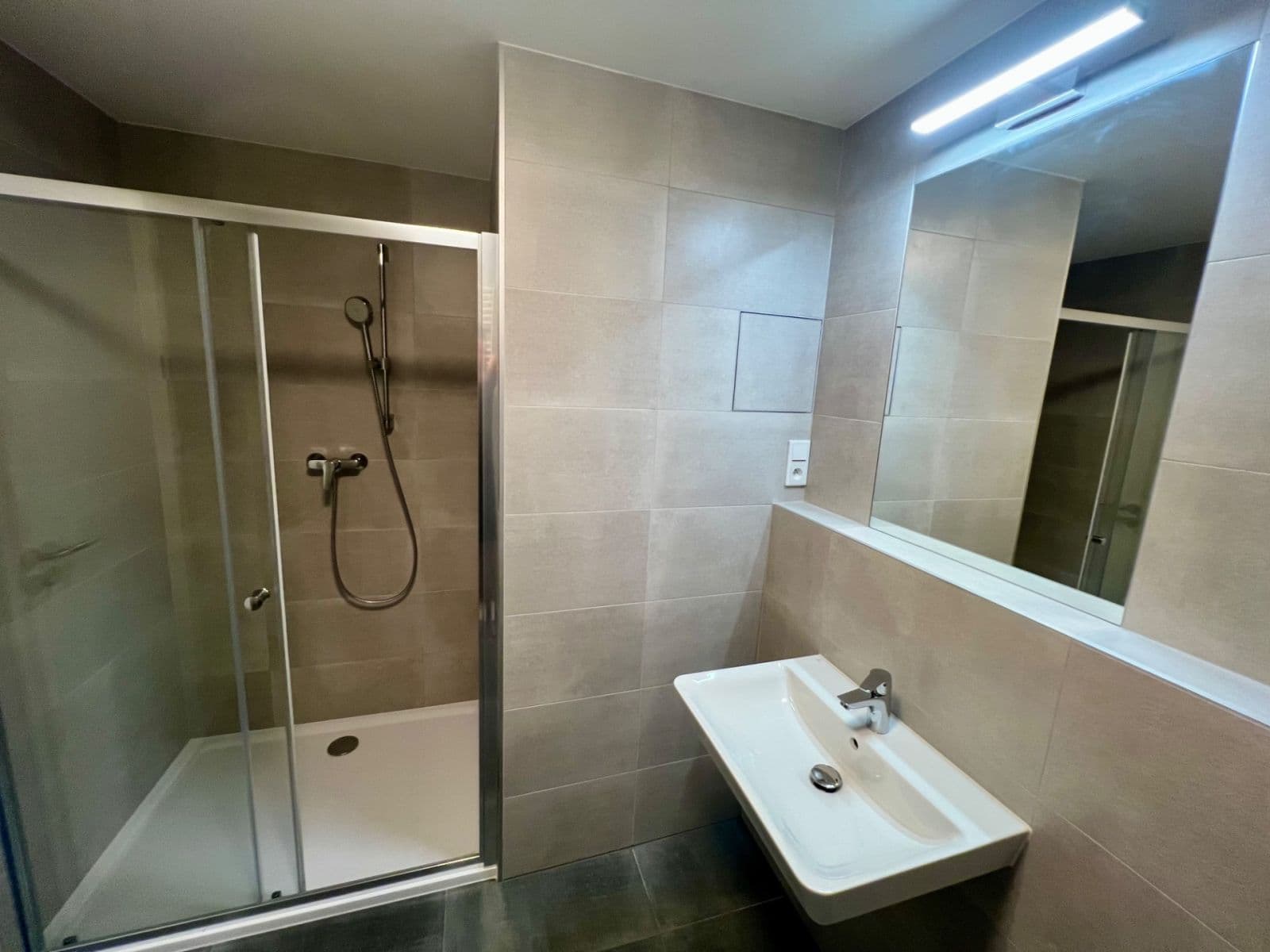 Studio flat to rent, 35 m², Hodkovická, Prague, Prague Studio flat to rent, 35 m², Hodkovická, Prague, Prague