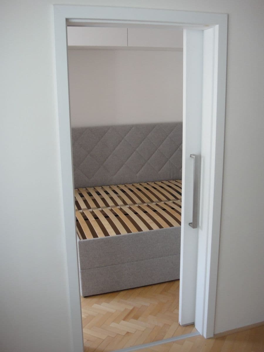 1 bedroom with open-plan kitchen flat to rent, 40 m², Za vodojemem, Olomouc, Olomoucký Region 1 bedroom with open-plan kitchen flat to rent, 40 m², Za vodojemem, Olomouc, Olomoucký Region