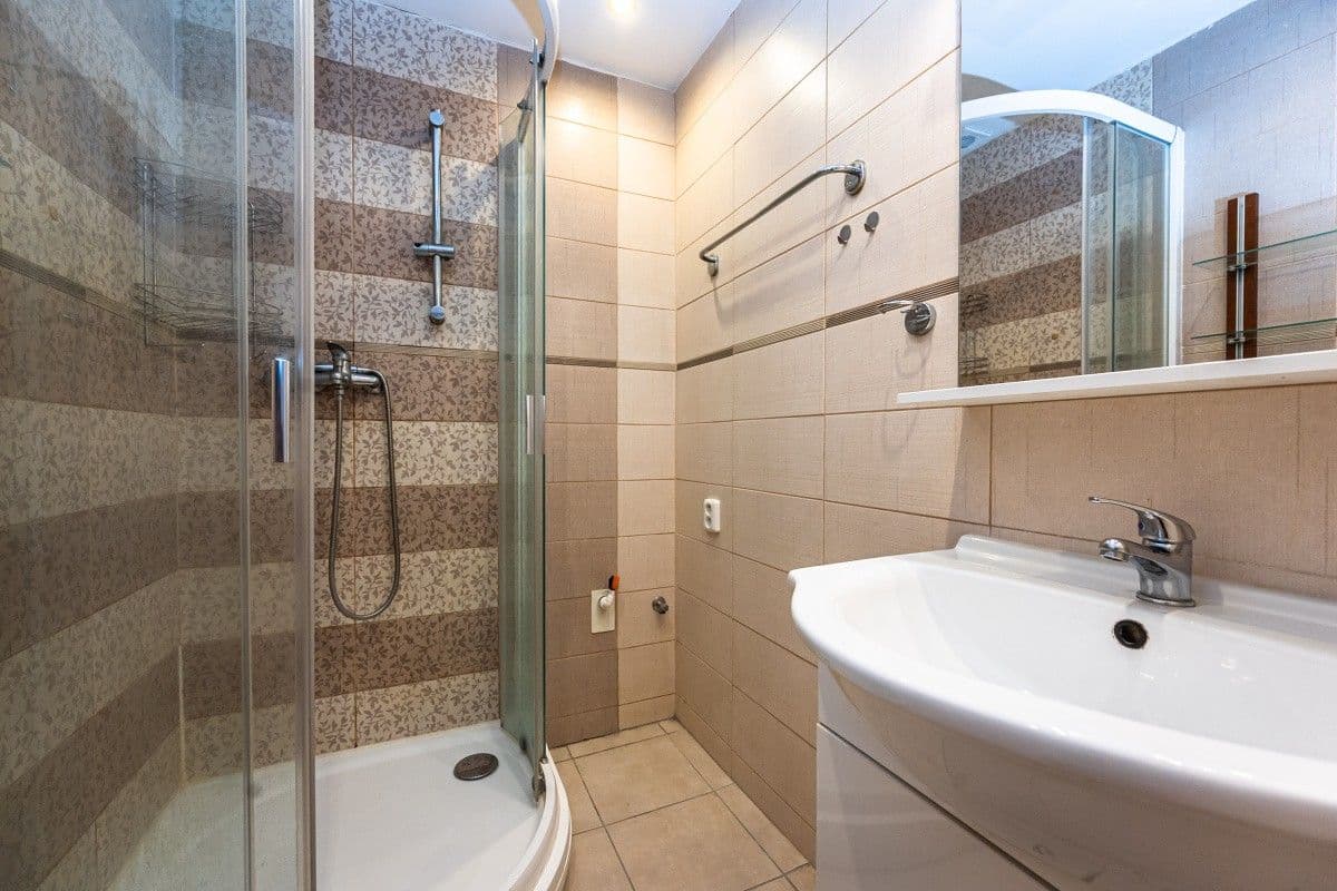 1 bedroom with open-plan kitchen flat for sale, 38 m², Poznaňská, Prague, Prague 1 bedroom with open-plan kitchen flat for sale, 38 m², Poznaňská, Prague, Prague