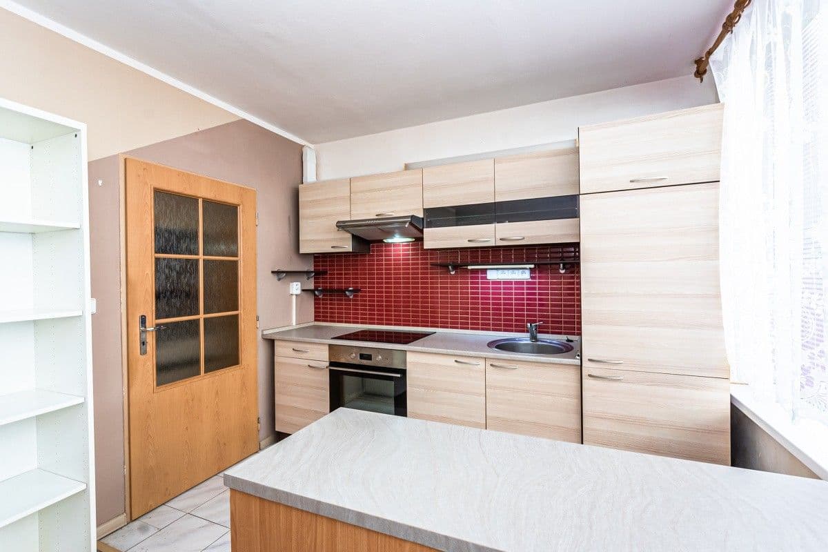 1 bedroom with open-plan kitchen flat for sale, 38 m², Poznaňská, Prague, Prague 1 bedroom with open-plan kitchen flat for sale, 38 m², Poznaňská, Prague, Prague