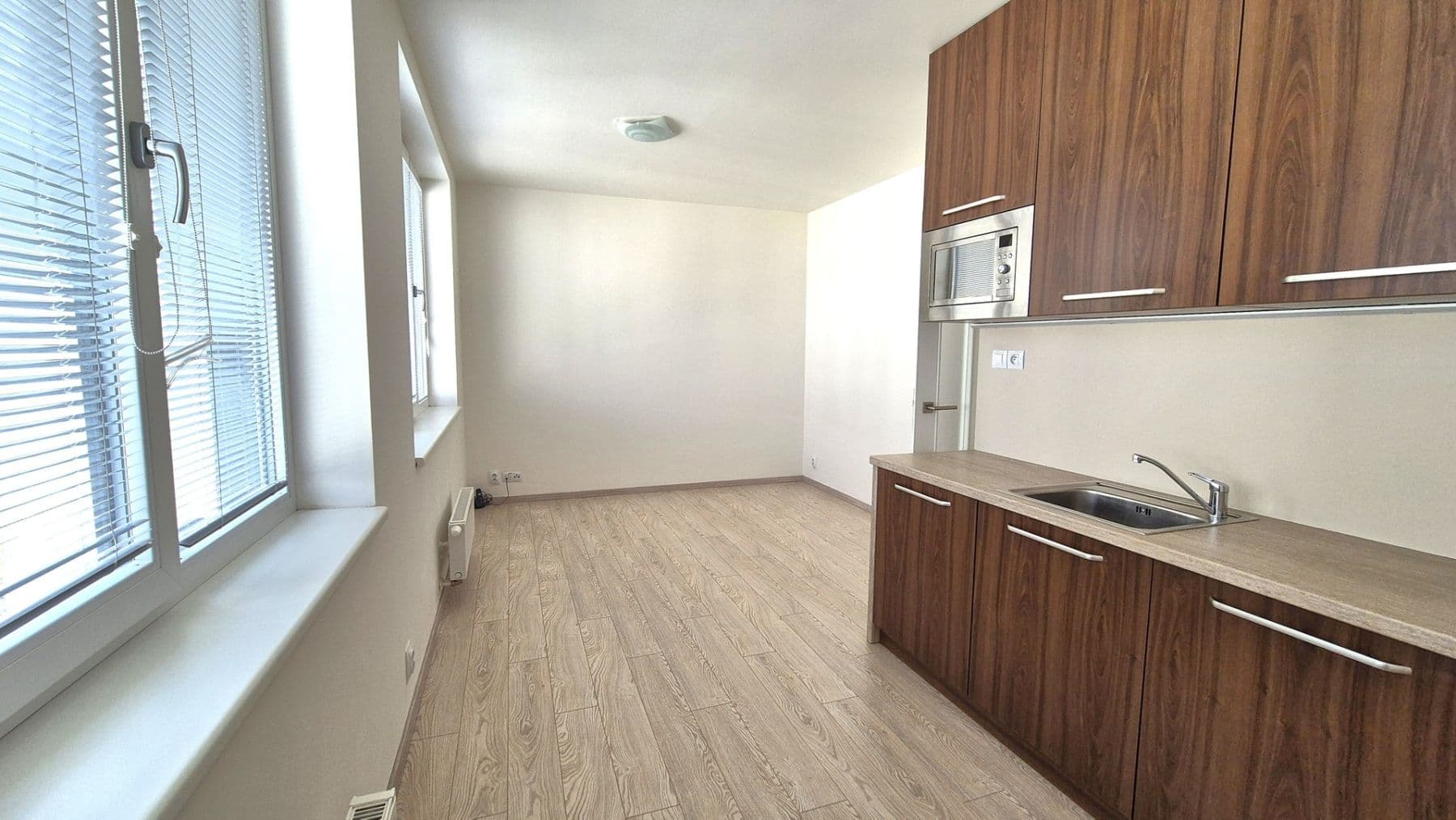 Studio flat to rent, 24 m², Markůvky, Brno, Jihomoravský Region Studio flat to rent, 24 m², Markůvky, Brno, Jihomoravský Region