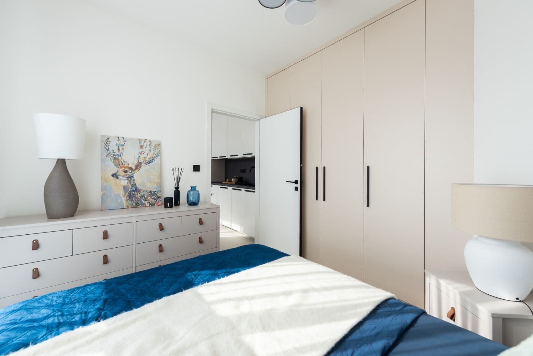 1 bedroom with open-plan kitchen flat to rent, 39 m², Krymská, Prague, Prague 1 bedroom with open-plan kitchen flat to rent, 39 m², Krymská, Prague, Prague