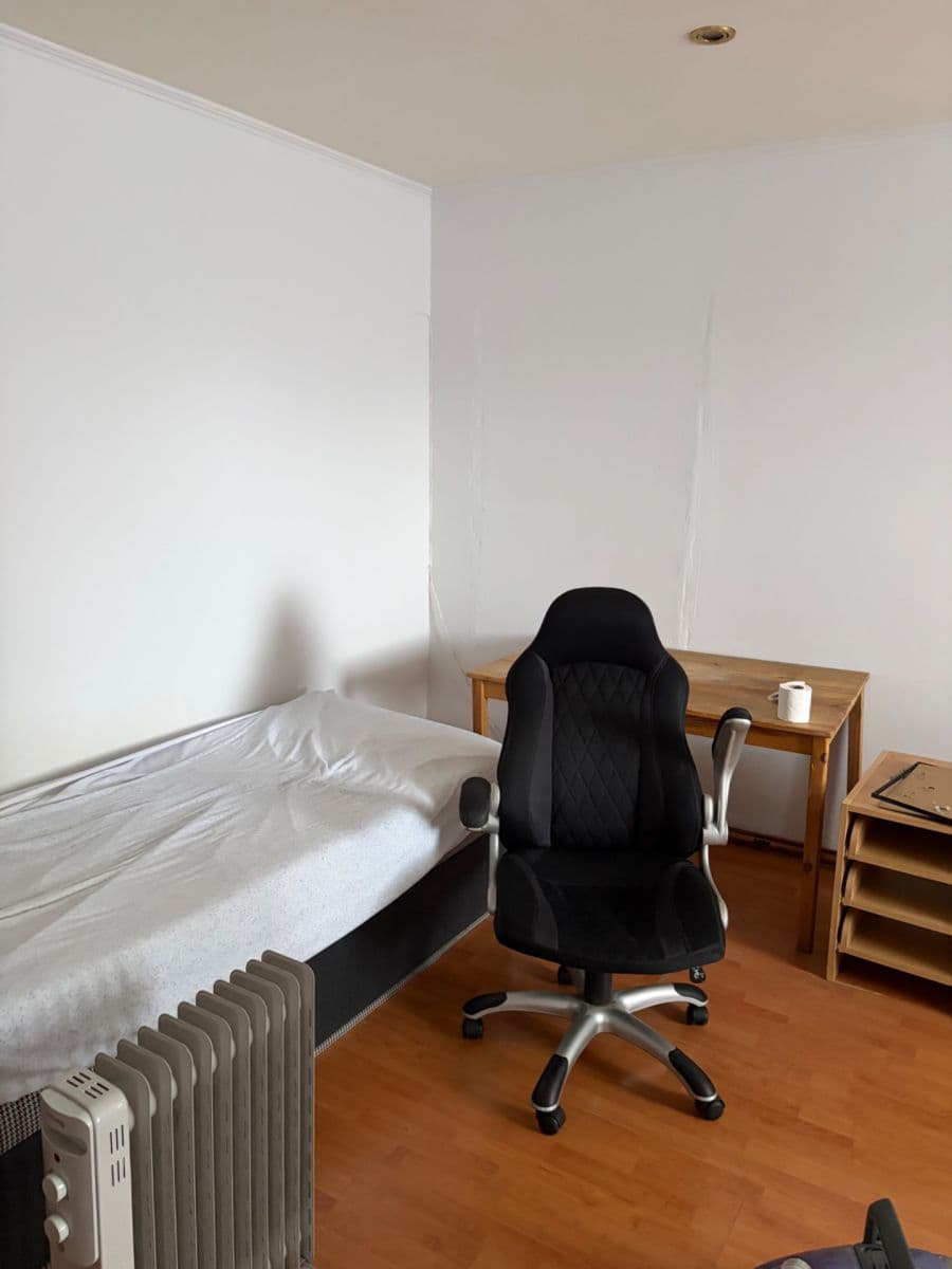 1 bedroom with open-plan kitchen flat to rent, 32 m², K Třebonicům, Prague, Prague 1 bedroom with open-plan kitchen flat to rent, 32 m², K Třebonicům, Prague, Prague