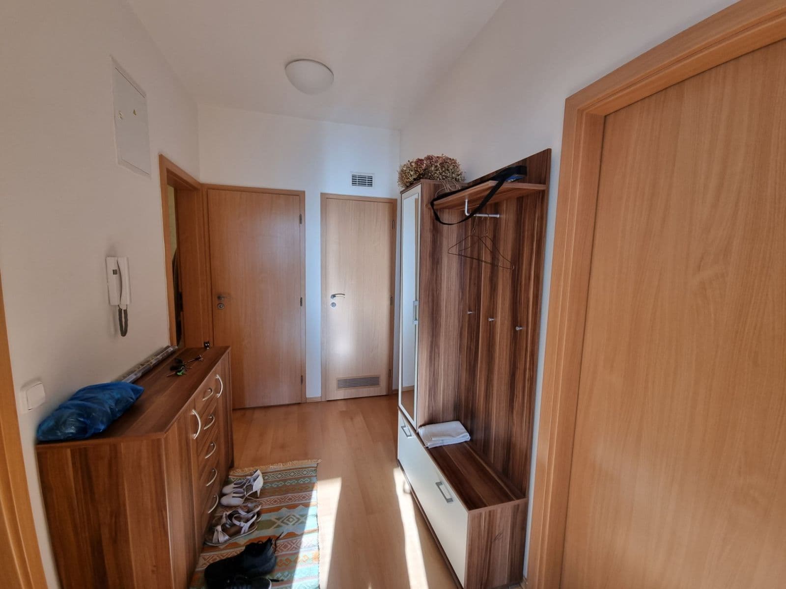 2 bedroom with open-plan kitchen flat to rent, 54 m², Vladycká, Prague, Prague 2 bedroom with open-plan kitchen flat to rent, 54 m², Vladycká, Prague, Prague