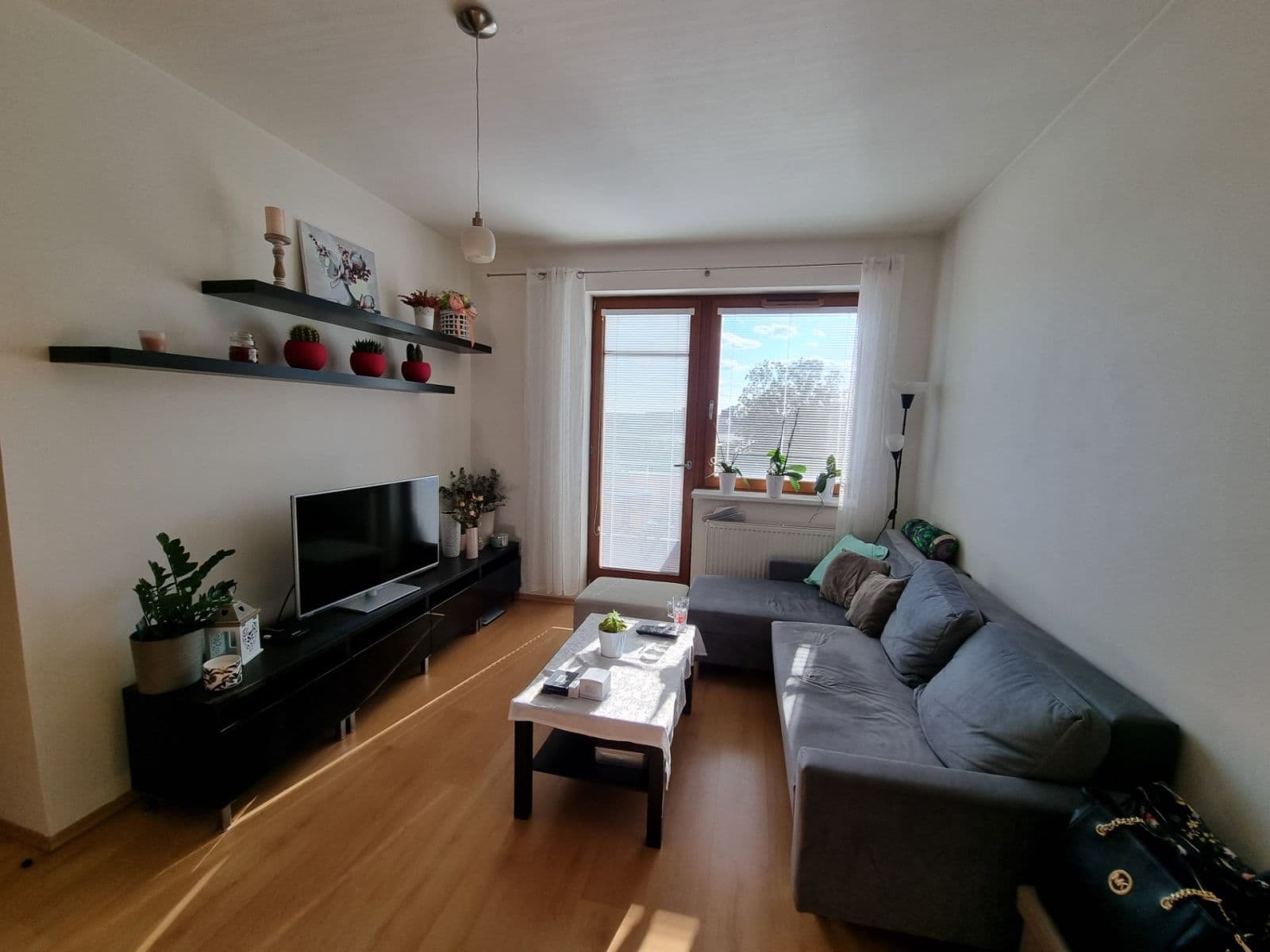 2 bedroom with open-plan kitchen flat to rent, 54 m², Vladycká, Prague, Prague 2 bedroom with open-plan kitchen flat to rent, 54 m², Vladycká, Prague, Prague