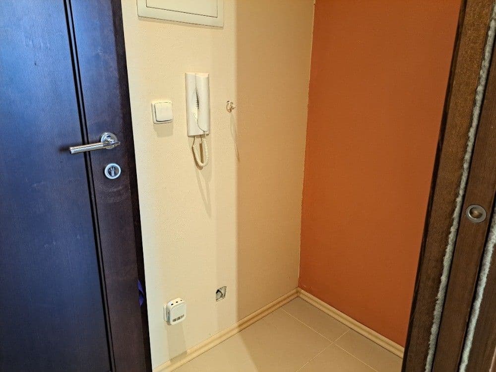 Studio flat to rent, 24 m², Na Radosti, Prague, Prague Studio flat to rent, 24 m², Na Radosti, Prague, Prague