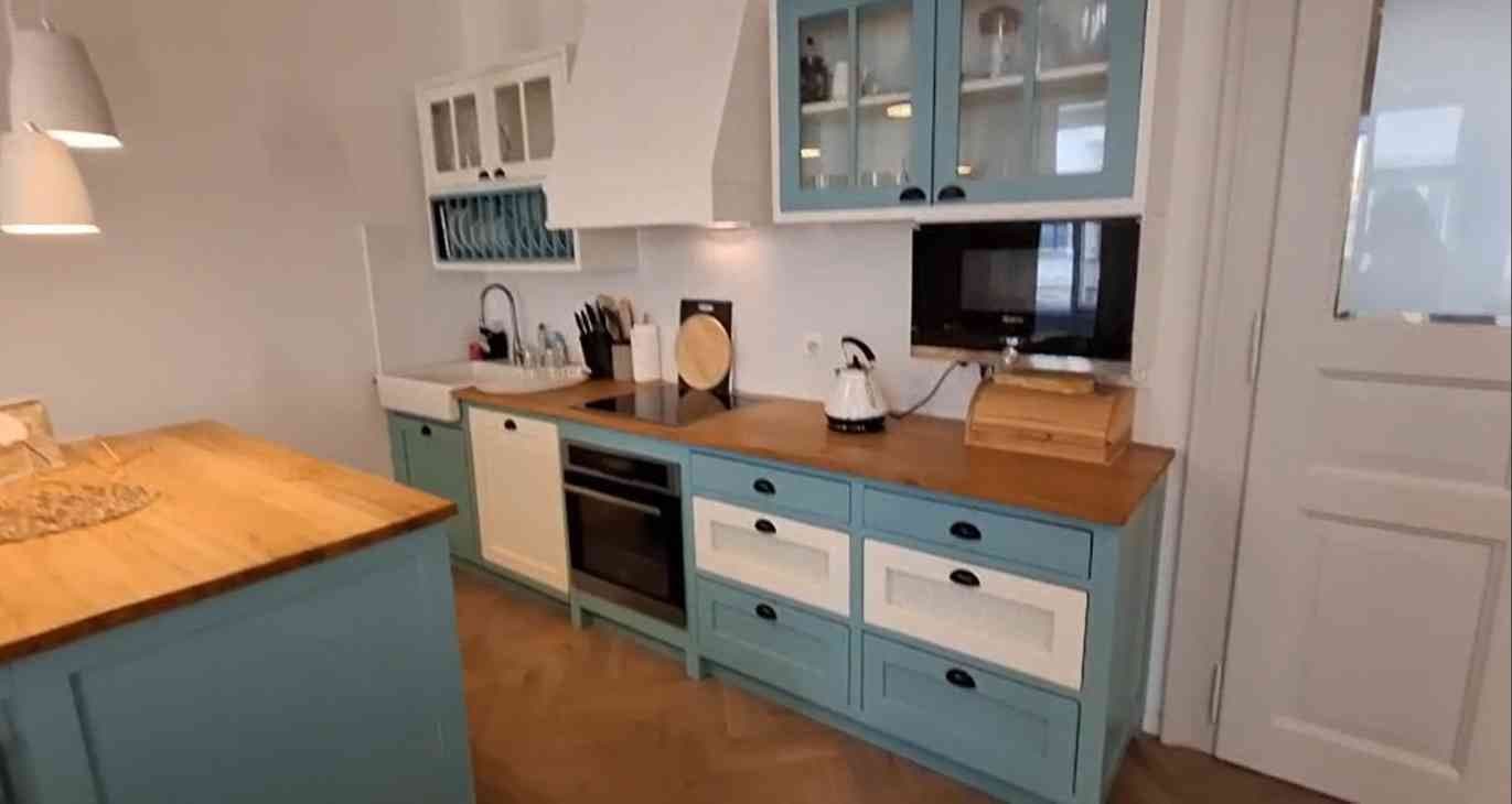 1 bedroom with open-plan kitchen flat to rent, 84 m², Valentinská, Prague, Prague 1 bedroom with open-plan kitchen flat to rent, 84 m², Valentinská, Prague, Prague