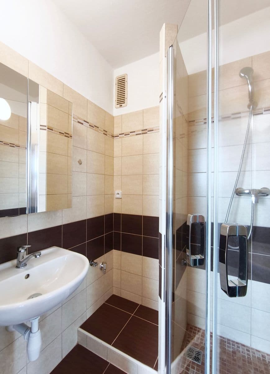 3 bedroom flat for sale, 69 m², Sadová, Hodonín, Jihomoravský Region 3 bedroom flat for sale, 69 m², Sadová, Hodonín, Jihomoravský Region