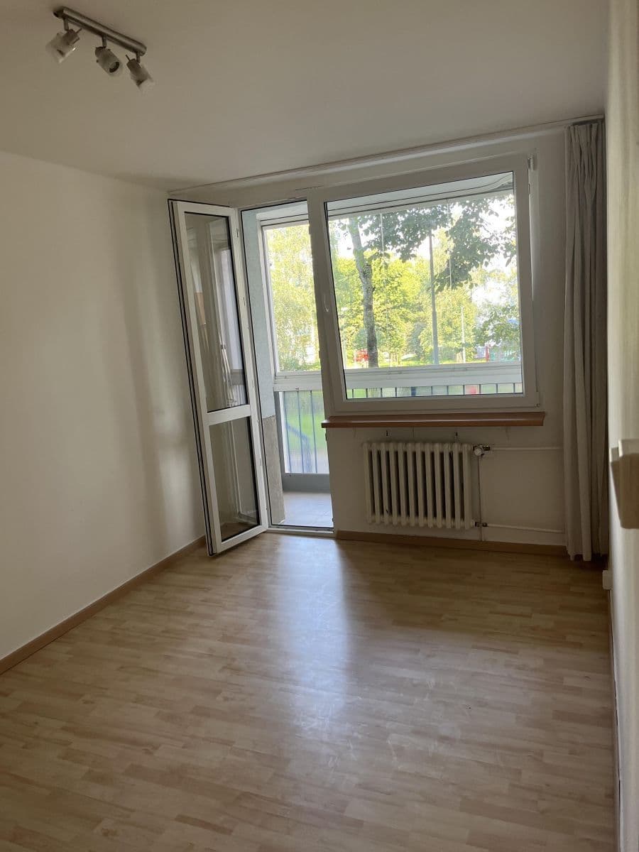 2 bedroom with open-plan kitchen flat to rent, 64 m², Borošova, Prague, Prague 2 bedroom with open-plan kitchen flat to rent, 64 m², Borošova, Prague, Prague