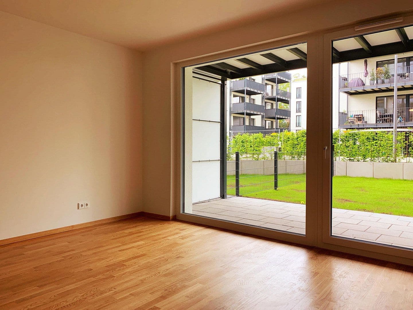 Studio flat to rent, 43 m², Offenbach am Main, Hesse Studio flat to rent, 43 m², Offenbach am Main, Hesse