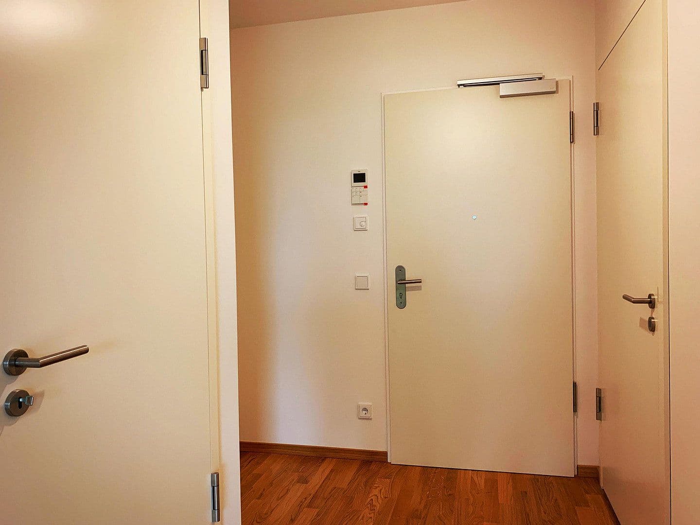 Studio flat to rent, 43 m², Offenbach am Main, Hesse Studio flat to rent, 43 m², Offenbach am Main, Hesse