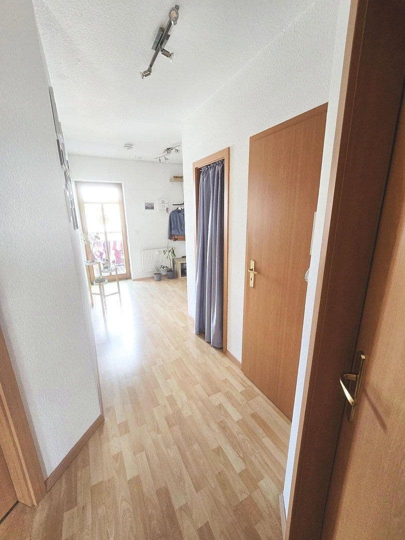 2 bedroom flat to rent, 75 m², Waldenburger Straße 14, Glauchau, Saxony 2 bedroom flat to rent, 75 m², Waldenburger Straße 14, Glauchau, Saxony