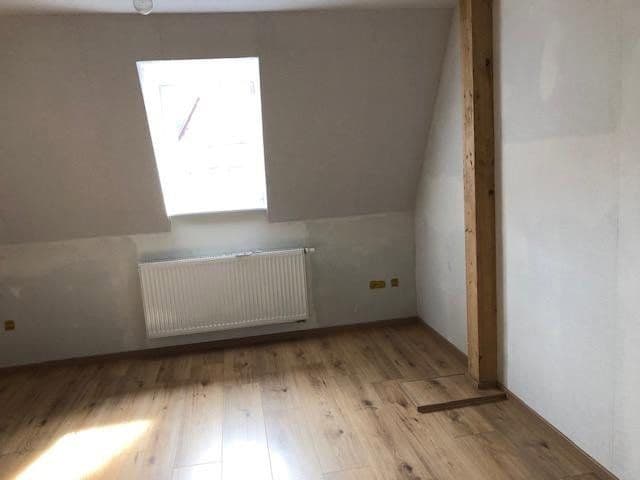 3 bedroom with open-plan kitchen flat to rent, 170 m², Ochsenfurt, Bavaria 3 bedroom with open-plan kitchen flat to rent, 170 m², Ochsenfurt, Bavaria