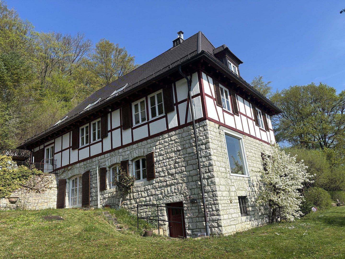 house for sale, 312 m², Westhausen, Baden-Württemberg house for sale, 312 m², Westhausen, Baden-Württemberg